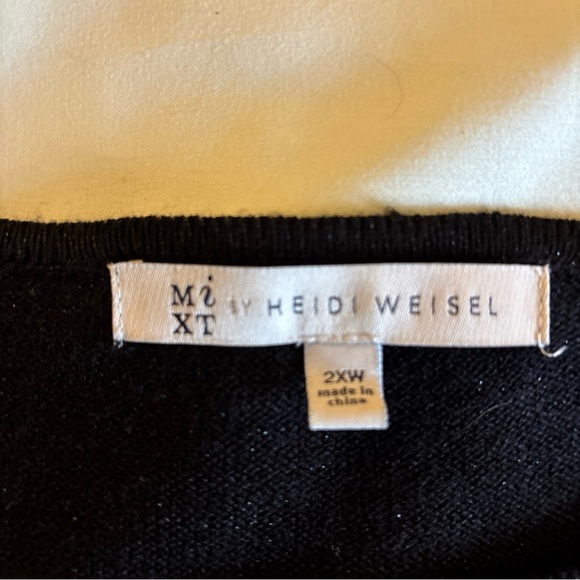MiXT by Heidi Weisel Size 2x Black Cut Out Slit Sleeve Sweater Women lightweight - Picture 2 of 7